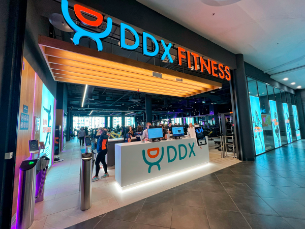Фитнес-клубы сети DDX Fitness приглашают всех на тренировки